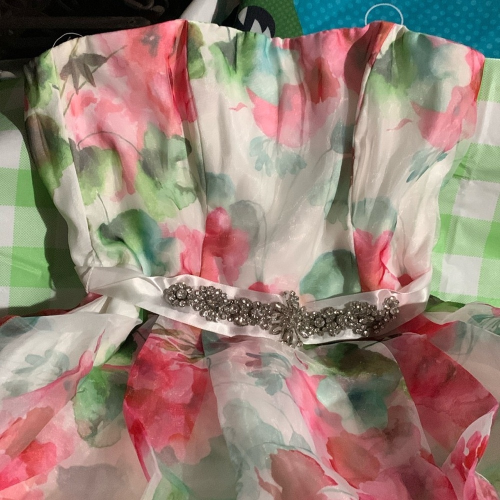 B. Darlin strapless dress